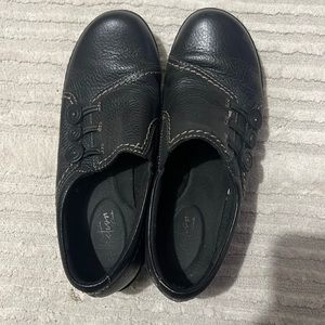 Black leather Clark shoes worn couple times for clinical